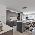 Magnifique Rooftop A 4 * Antibes